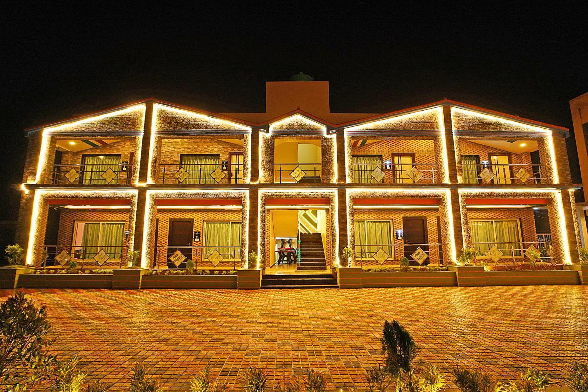 Goa Beach Resort On Beach 曼达莫尼 外观 照片