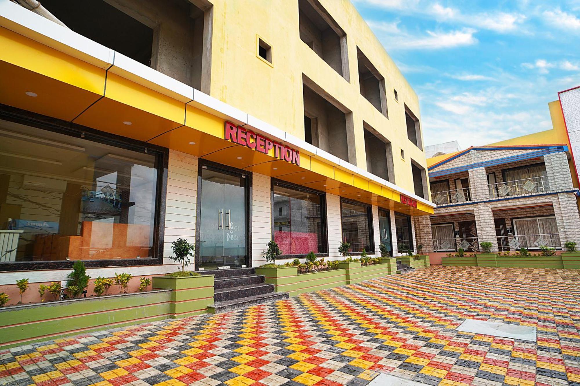 Goa Beach Resort On Beach 曼达莫尼 外观 照片