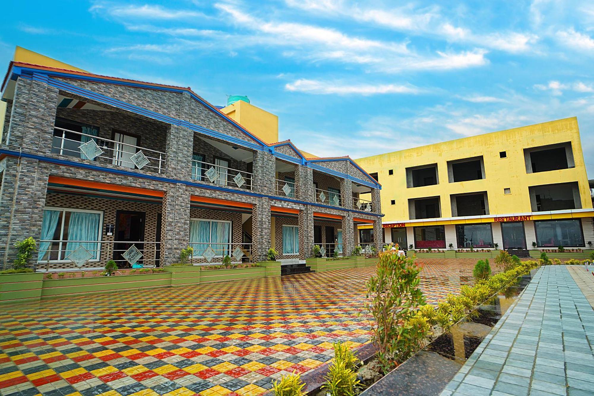 Goa Beach Resort On Beach 曼达莫尼 外观 照片