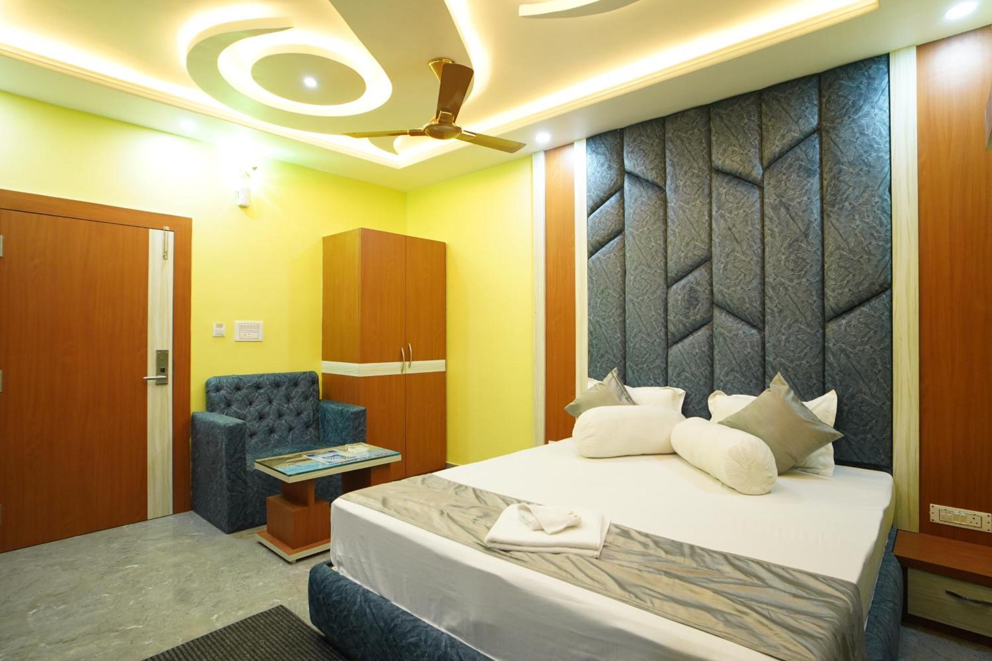 Goa Beach Resort On Beach 曼达莫尼 外观 照片